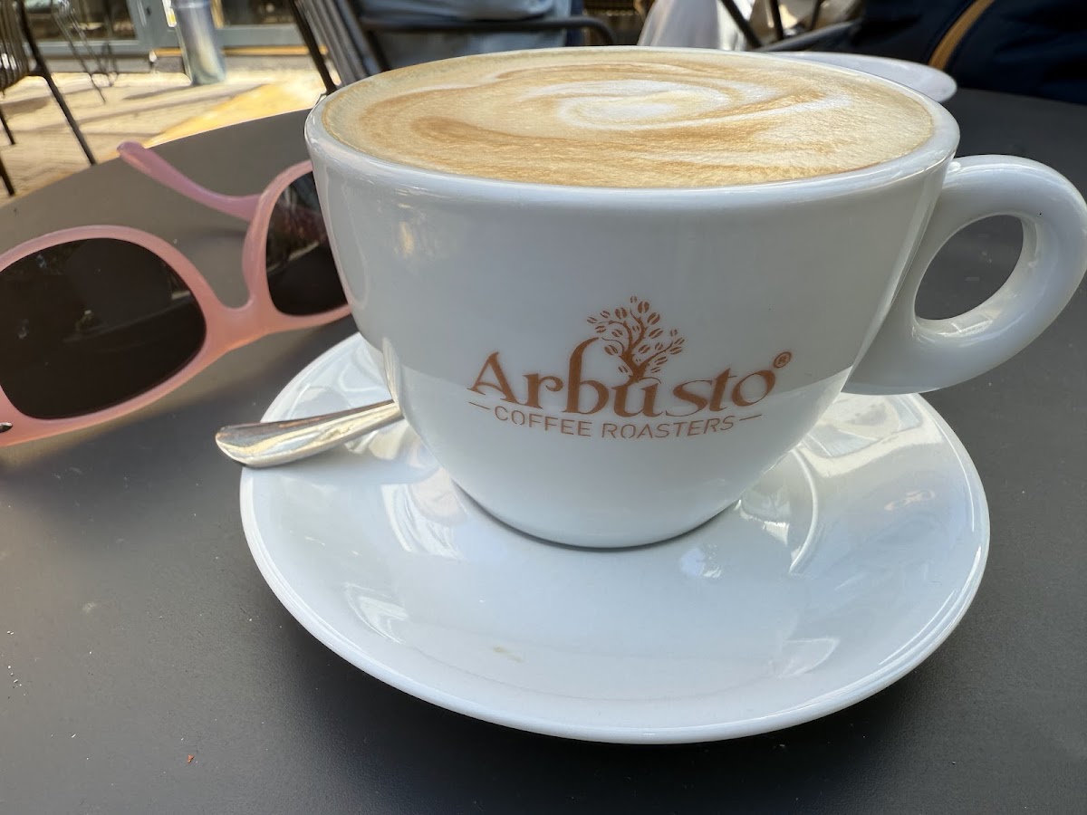Arbusto Coffee Pitesti